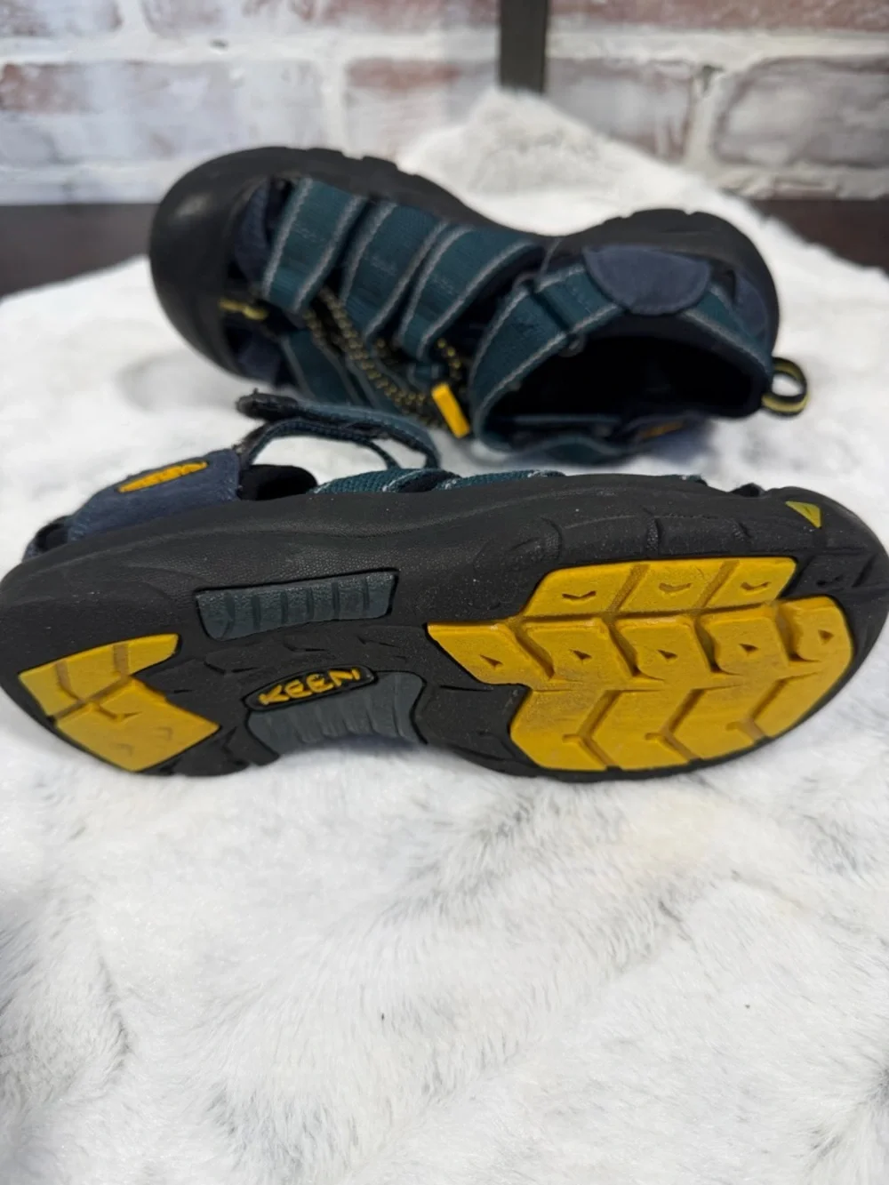 Kids Outdoor Sport Sandals - Dark Teal with Yellow Accents youth size 2